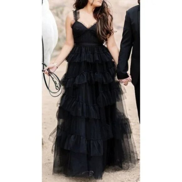 BETSY & ADAM Tiered Ruffle Tulle Gown in Black Size US 4 - Picture 13 of 13